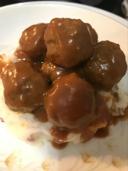 Feestelijke Gehaktballen met Honing en Bourbon