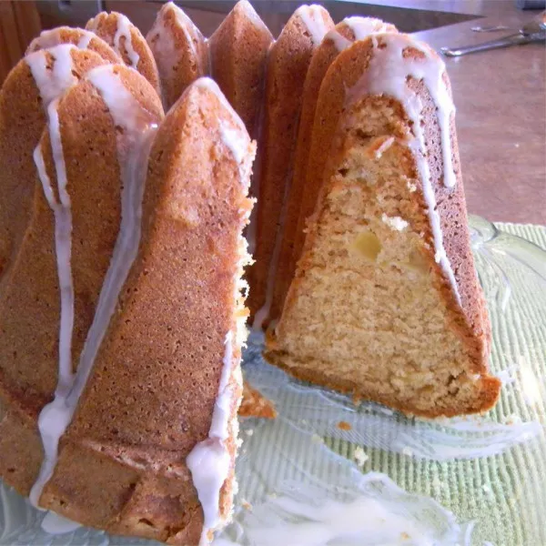 Appel Bundt Cake
