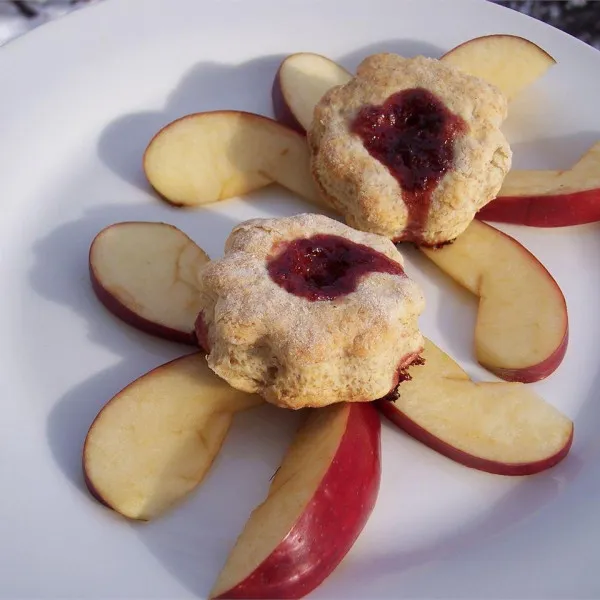 Gevulde Broodjes Met Jam