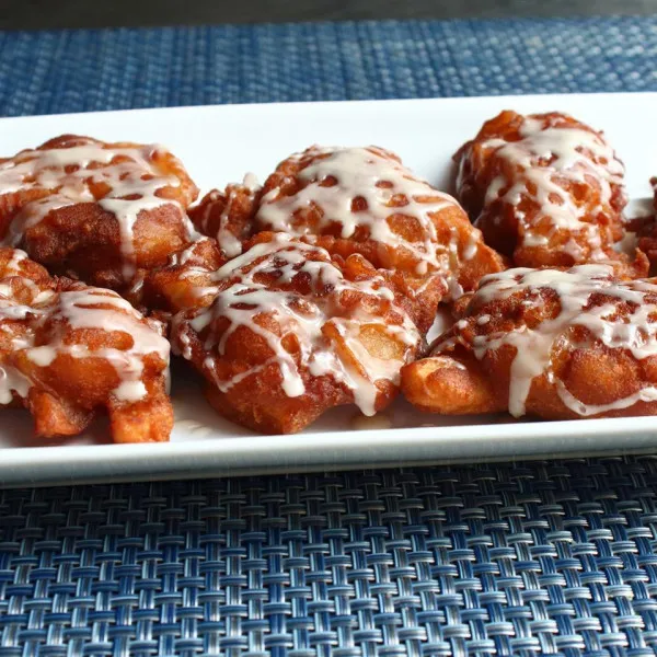 Appelbeignets van Chef John