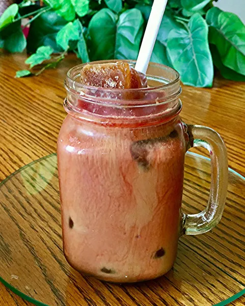 IJs Koffie Met Chocolade En Framboos