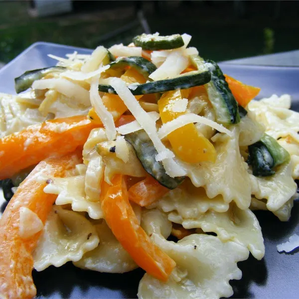 Wortelen met Farfalle Pasta