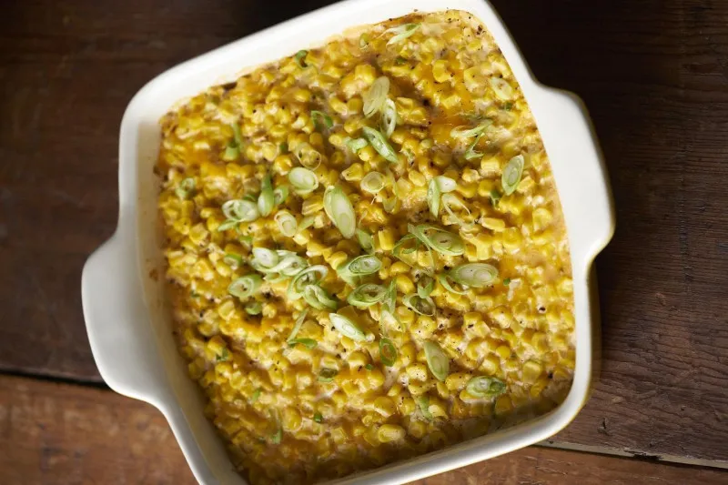 Maïschotel met cheddar kaas