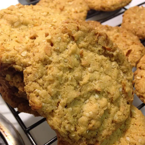 Anzac Koekjes (Australische Kokos- en Havermoutkoekjes)