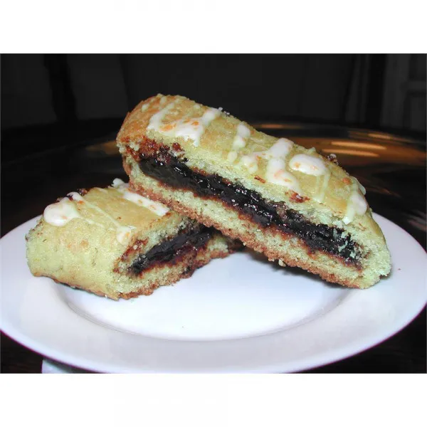 Gevulde Koekjes Met Gedroogde Pruimen En Rozijnen