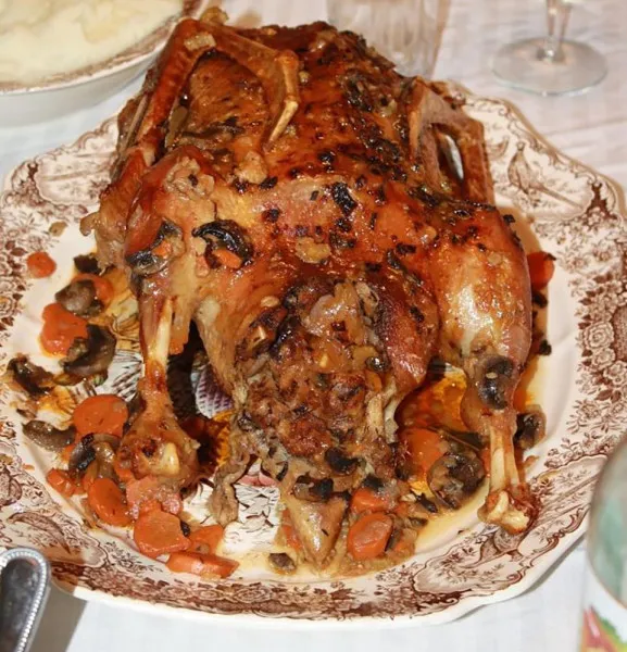 Geroosterde Gans Met Vulling