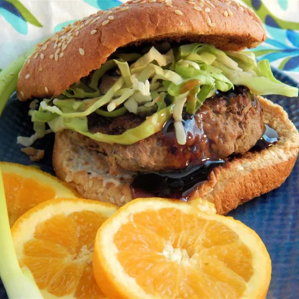 Aromatische Aziatische Hamburgers (Stijl Abalos)