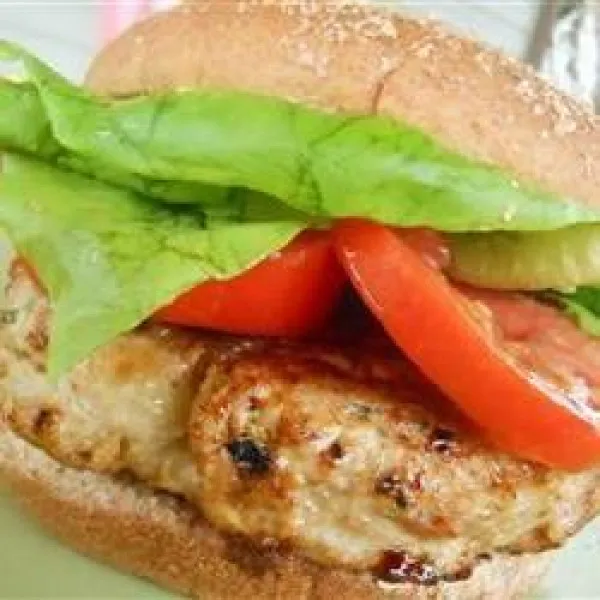 Koriander kipburgers met avocado