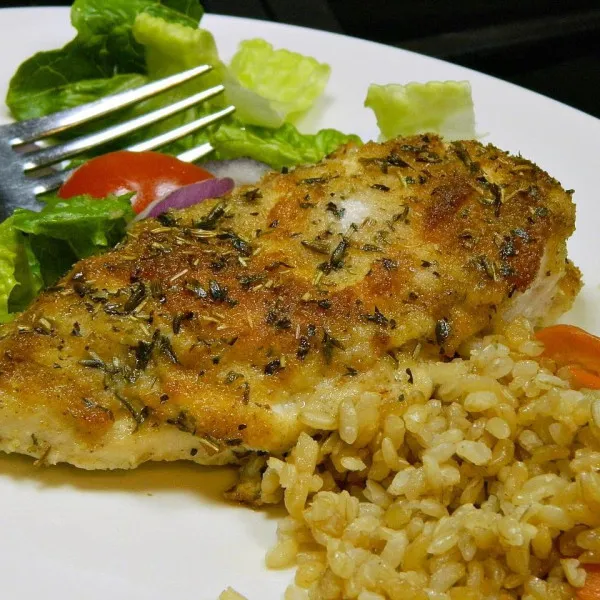 Eenvoudige Kippenmayonaise Met Parmezaanse Kaas En Paneermeel