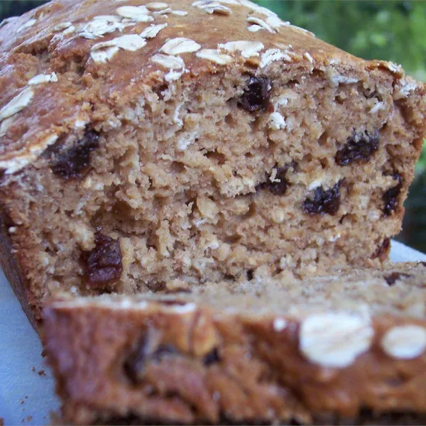 Rozijnenbrood Met Appelmoes