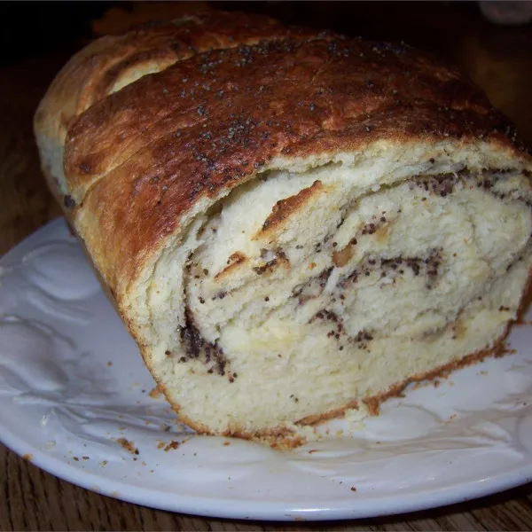 Poppy Seed Brood