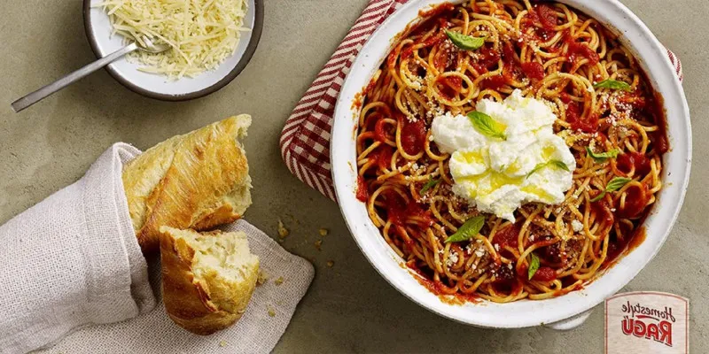 Eenvoudige Eenpanpasta