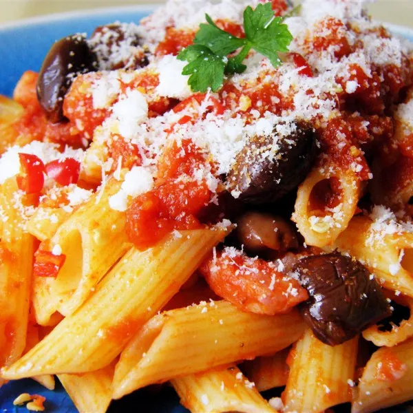 Penne Pasta Met Arrabbiata Saus