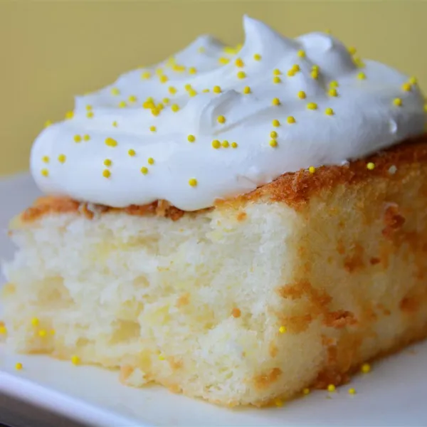 Pineapple Angel Food Cake I