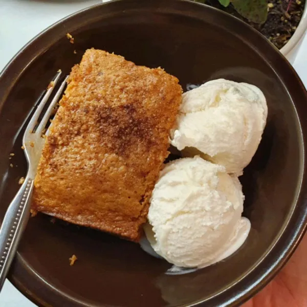 Sinaasappelcake met Rozijnen