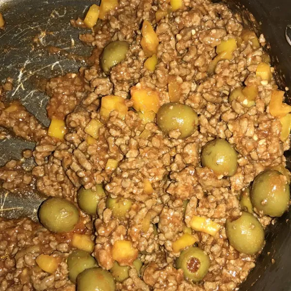 Picadillo (Cubaanse Picadillo van Rundvlees)