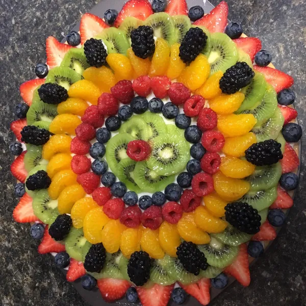 Pizza Met Fruit En Witte Chocolade
