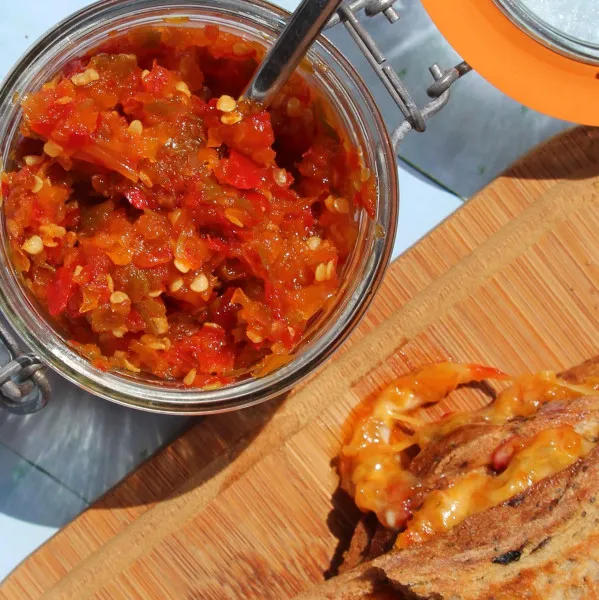 Relish Van Zoete En Pittige Paprika's