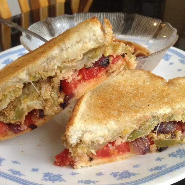 Gefrituurde Groene Tomaat Sandwich