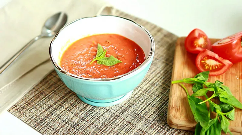 Overvloedige Geroosterde Tomatensoep Warm Of Koud