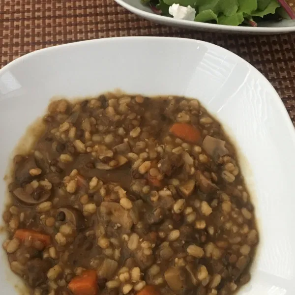 Gerstesoep met Linzen en Champignons