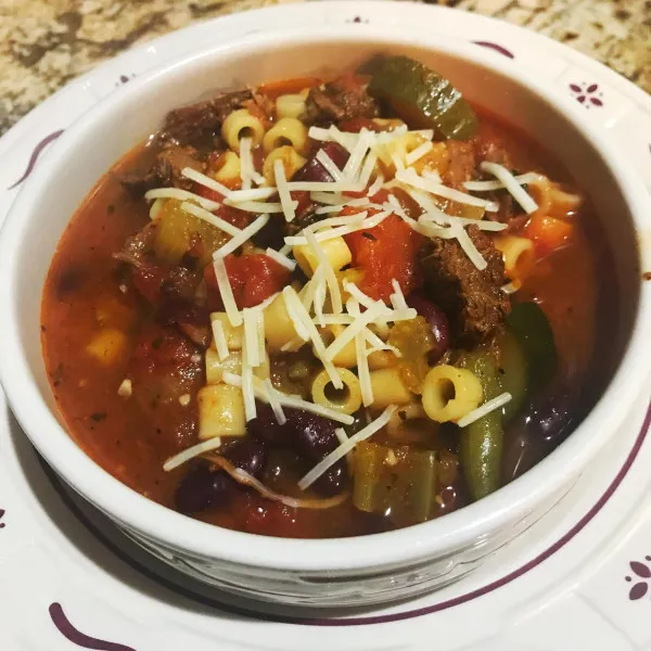 Rijke Minestronesoep (Instant Pot®)