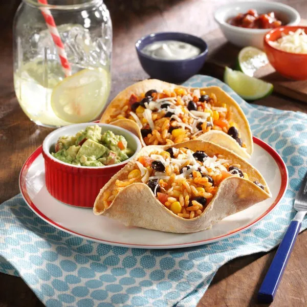 Open Taco's Met Zwarte Bonen En Rijst